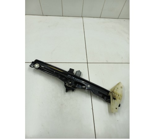 Стеклоподьемник передний правый