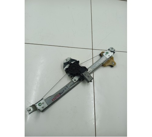 Стеклоподъемник передний правый