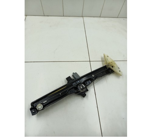 Стеклоподьемник передний правый