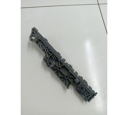 Кронштейн (крепление) крыла передний левый