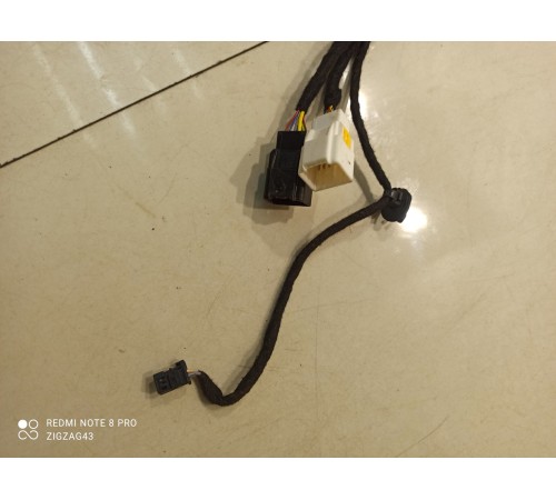 Электропроводка двери (передняя, левая)