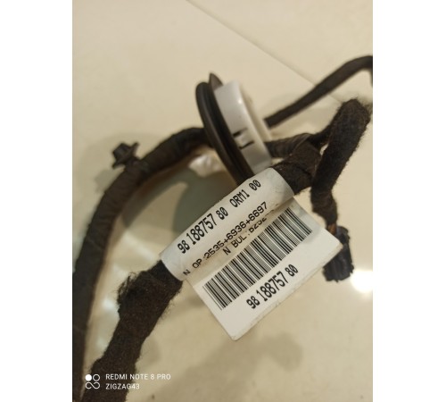 Электропроводка двери (передняя, левая)