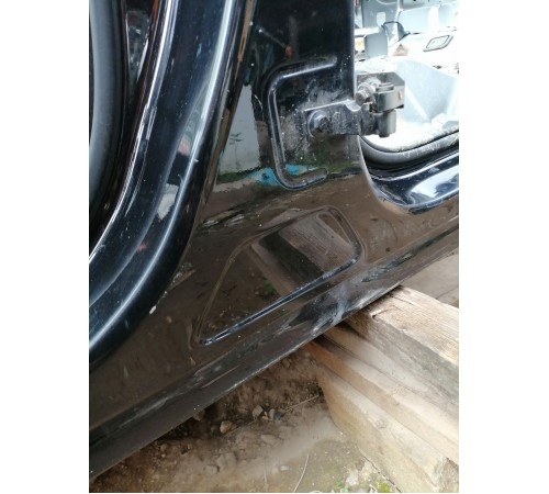 Порог со стойкой левый