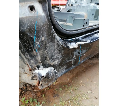 Порог со стойкой левый