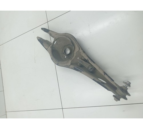 Рычаг подвески задний под пружину