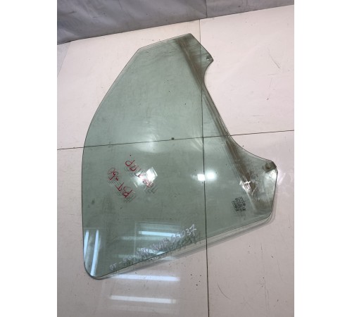 Стекло двери (переднее, правое)