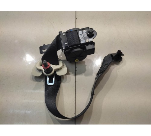 Ремень безопасности (задний, левый)