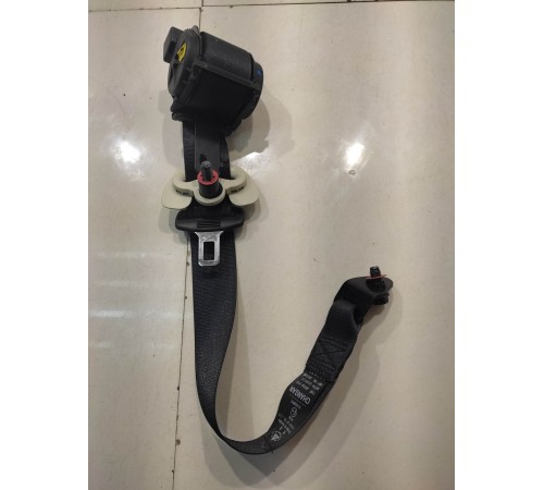 Ремень безопасности (задний, левый)