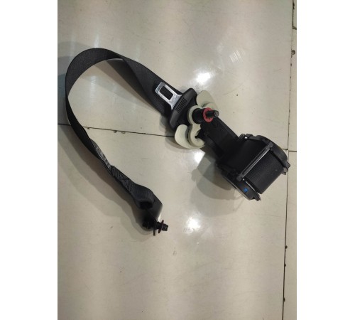 Ремень безопасности (задний, левый)