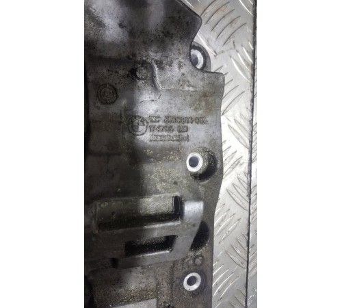 Кронштейн генератора