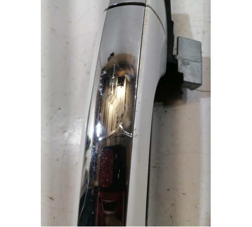 Ручка двери задняя правая наружная