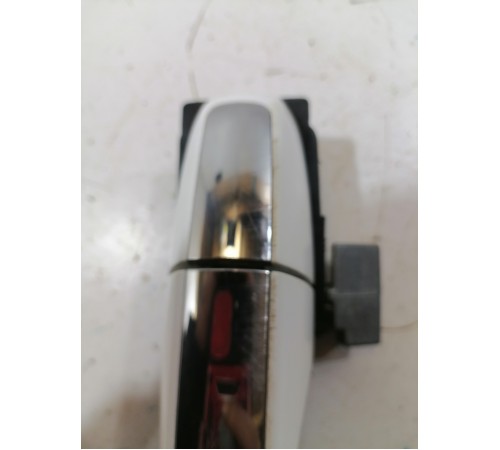 Ручка двери задняя правая наружная