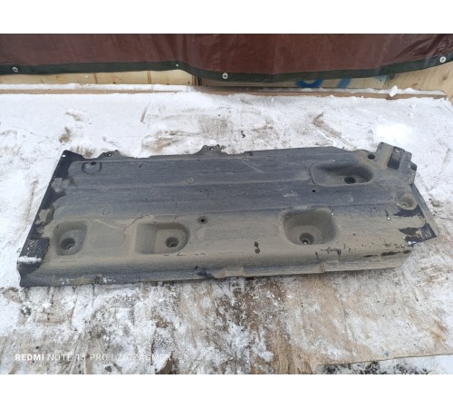 Защита днища антигравийная левая