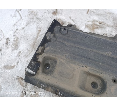 Защита днища антигравийная левая