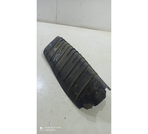 Пыльник рычага подвески (задний правый)