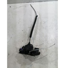 Замок двери передний левый