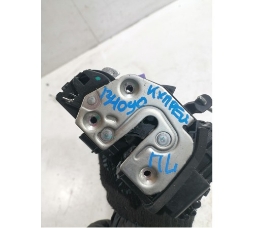 Замок двери передний левый