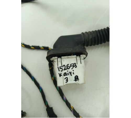 Электропроводка двери задняя правая