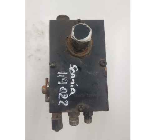 Насос подъема кабины