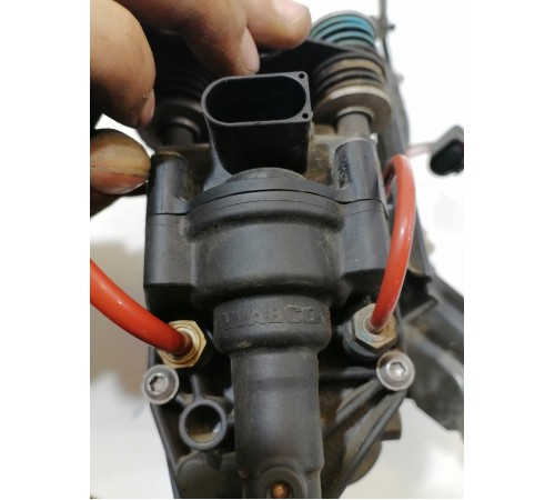 Компрессор пневмоподвески