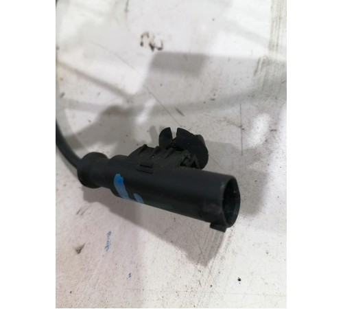 Датчик ABS передний левый