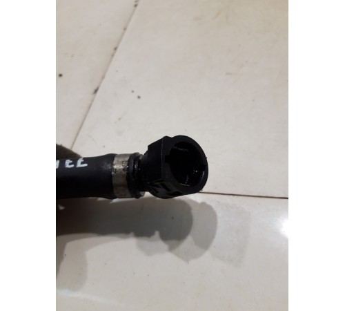 Патрубок системы охлаждения