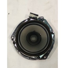 Динамик передней двери