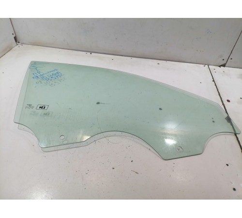 Стекло двери переднее правое