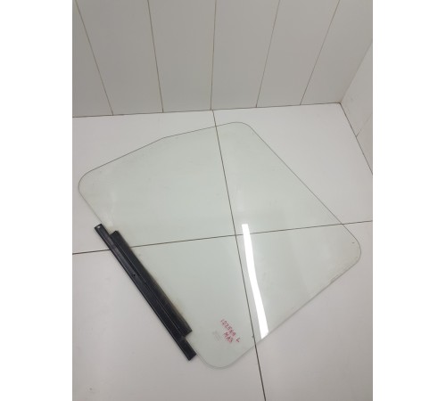 Стекло двери левое