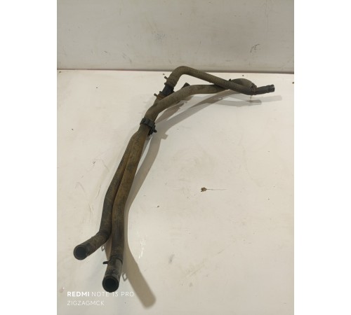 Патрубок системы охлаждения