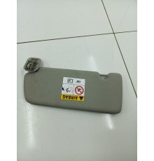 Козырек солнцезащитный правый