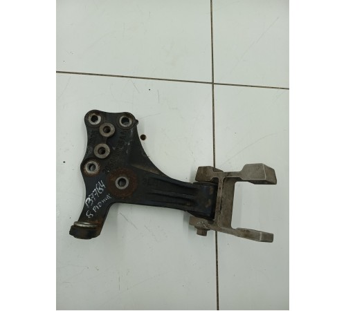 Кронштейн двигателя задний