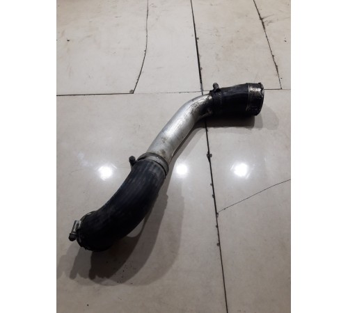 Патрубок интеркулера