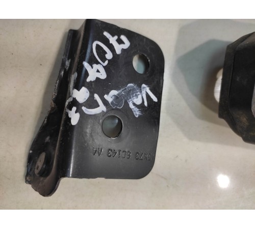 Кронштейн радиатора