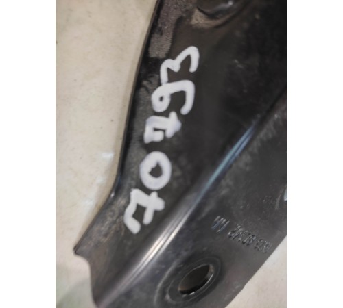 Кронштейн радиатора