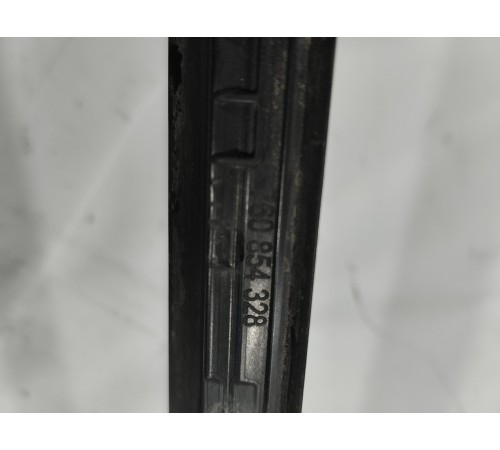 Молдинг лобового стекла(правый)