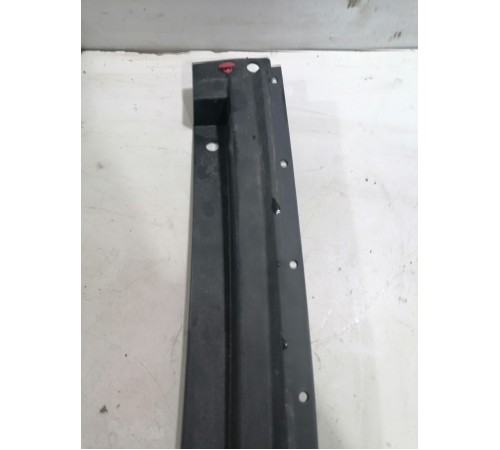 Накладка кузова