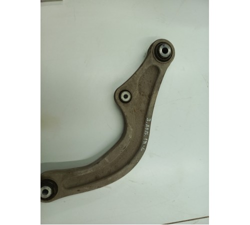 Рычаг задний левый