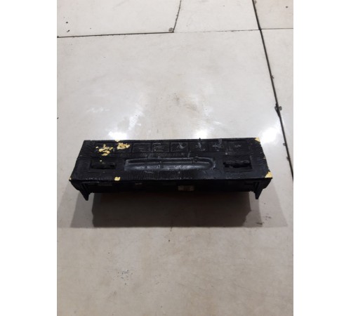 Блок управления климатом(передний)