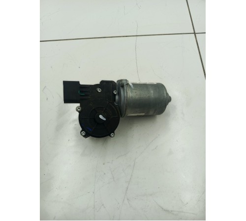 Моторчик стеклоочистителей лобового стекла