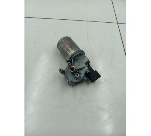 Моторчик стеклоочистителей лобового стекла