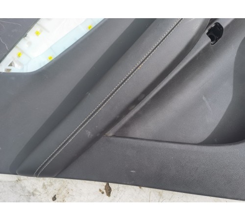 Обшивка двери задняя левая