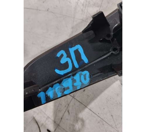 Кнопка стеклоподъемника (задняя правая)