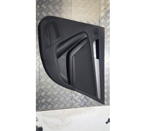 Обшивка боковой двери задн. прав.