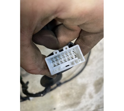 Электропроводка двери задней правой