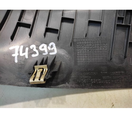 обшивка стойки центральной левой