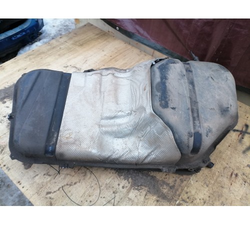 Бак топливный