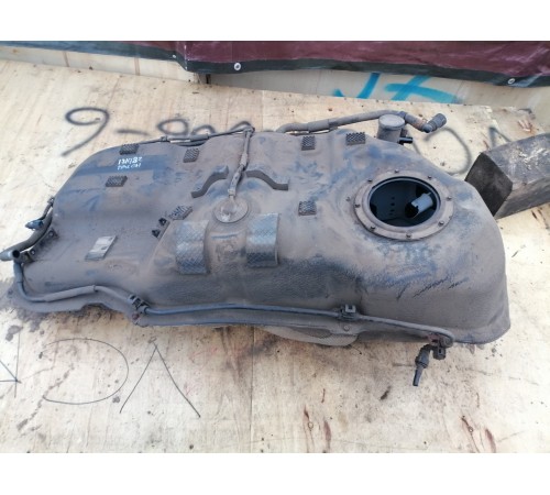 Бак топливный