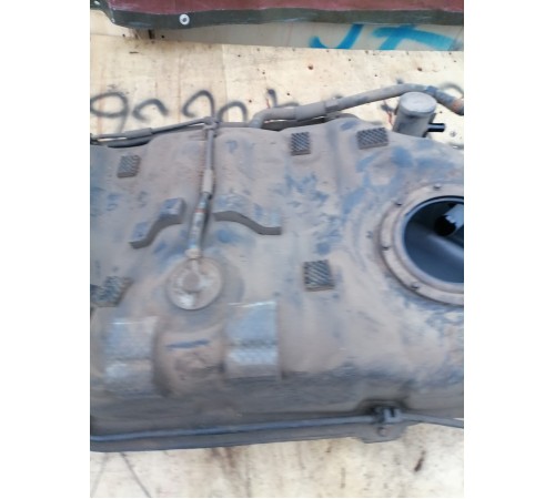 Бак топливный