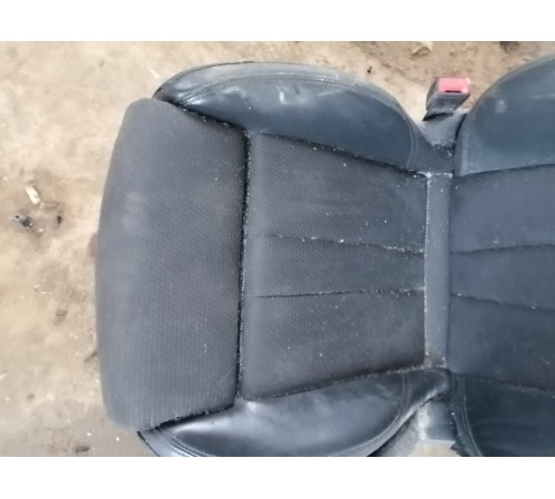 Сиденье переднее левое